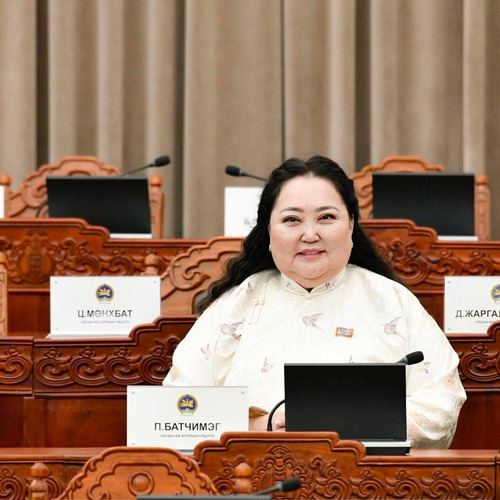 #Шууд П.Батчимэг: Би төсвийн мөнгөөр гадаад томилолтод гурван удаа л явсан